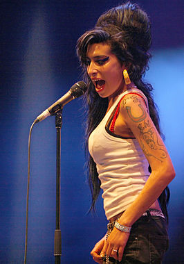Amy Winehouse - Live In Amsterdam -)2007